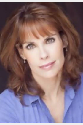 亚历姗卓拉·保罗个人介绍