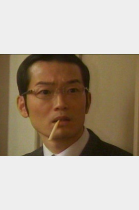 中村靖日个人介绍