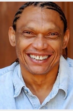 霍桑·詹姆斯Hawthorne James个人介绍