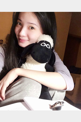 彭娜齐个人介绍