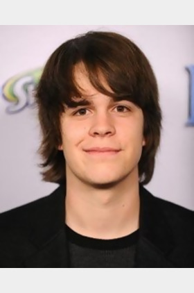 约翰尼·西蒙斯个人介绍