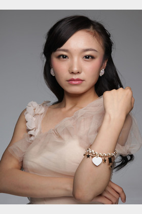 李梣溪个人介绍