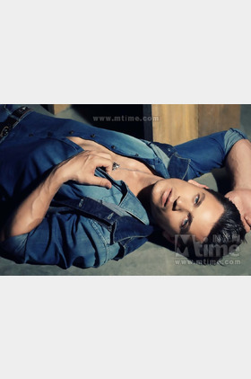 乔恩·普莱斯科特Jon Prescott个人介绍