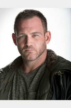 泰·奥尔森个人介绍