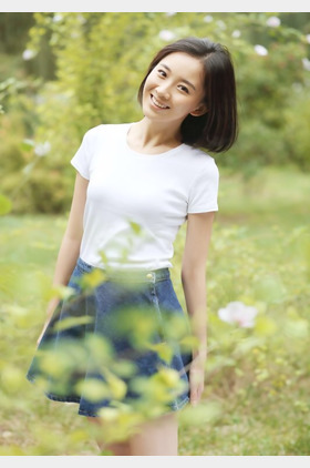朱颜曼滋个人介绍
