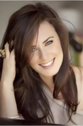 凯蒂·菲德斯通Katie Featherston个人介绍