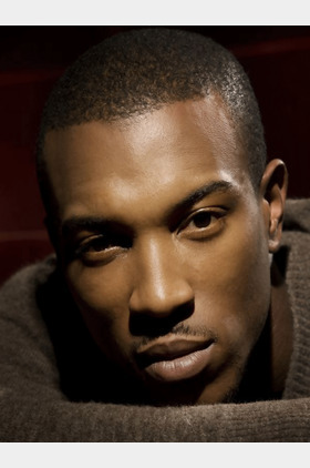 艾什雷·沃特斯个人介绍