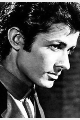 乔治·查金思个人介绍