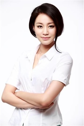 梁椰雯个人介绍