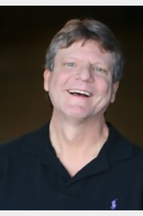 阿尔贝托·巴斯克斯个人介绍