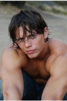 迈克·米赞尼个人介绍