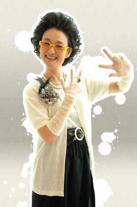 谭艾珍个人介绍