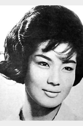 钮方雨个人介绍