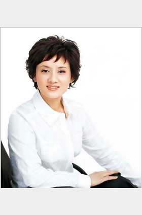 邓婕个人介绍