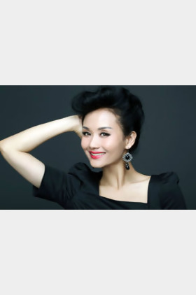 李颖个人介绍