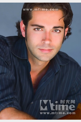 扎卡里·列维个人介绍