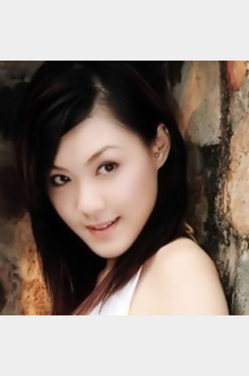 冯皓诗个人介绍