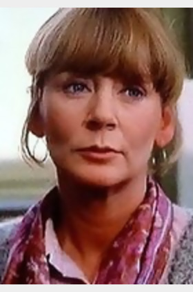 克莉斯汀·施恩个人介绍