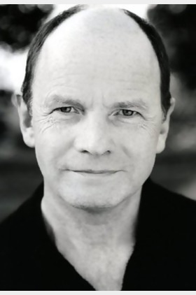 Simon Chandler个人介绍