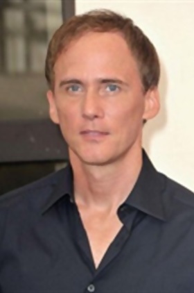 尼尔·哈夫/Neal Huff个人介绍