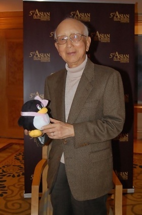 邹文怀个人介绍