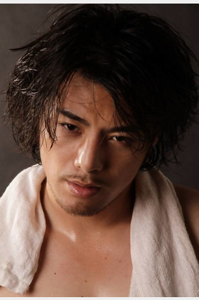 翁卡特个人介绍