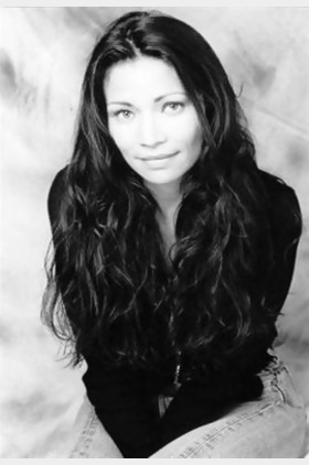 米雪儿·丝拉什Michelle Thrush个人介绍