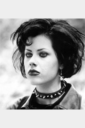 费尔鲁扎·鲍克个人介绍