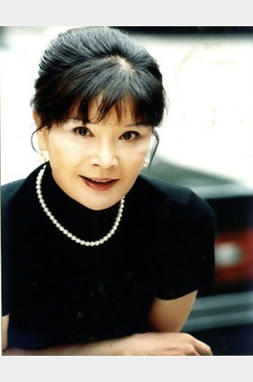李龙女个人介绍