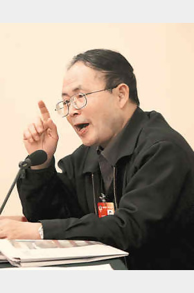 徐中信个人介绍