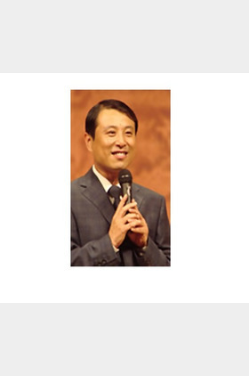 贾仑个人介绍