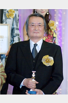 山崎努个人介绍