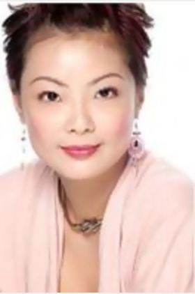 何佩仪个人介绍