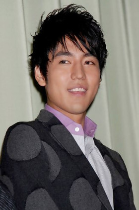 小柳友个人介绍