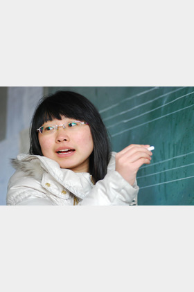 张爽个人介绍