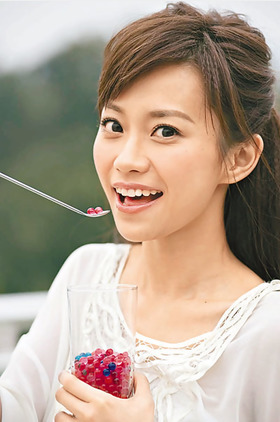 杨爱瑾个人介绍