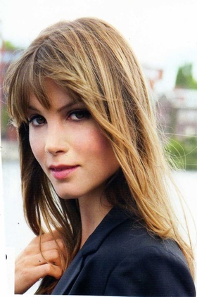 西尔维娅·侯克斯个人介绍