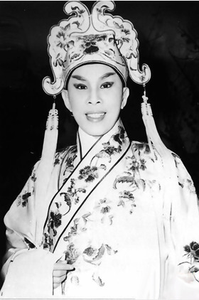 任剑辉个人介绍