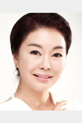 金青个人介绍