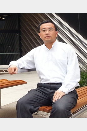 王利民个人介绍