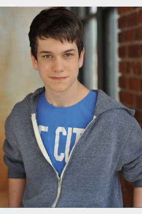 连姆·詹姆斯个人介绍