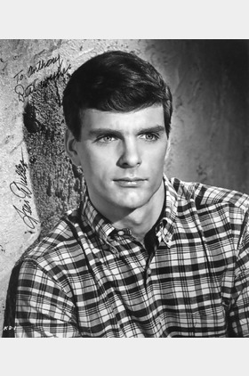 凯尔·杜拉个人介绍