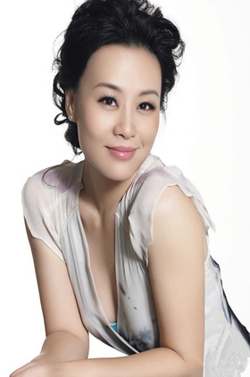 邬君梅个人介绍