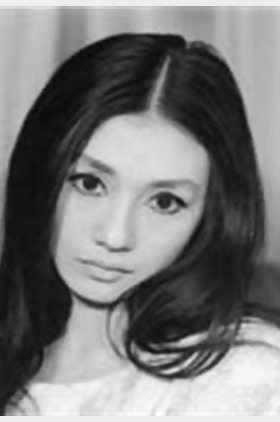 加贺麻理子个人介绍