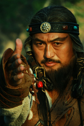 霍尔查个人介绍