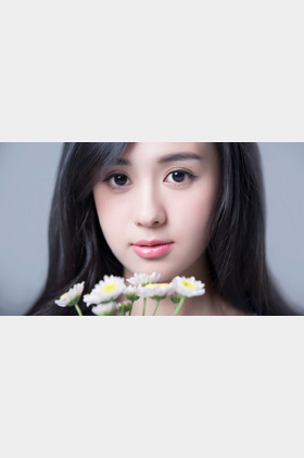 郑合惠子个人介绍