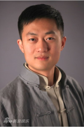 冯钶予个人介绍