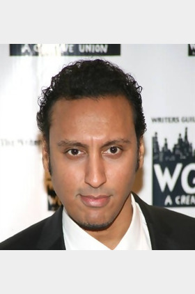 阿西夫·曼德维个人介绍