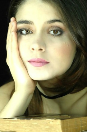 艾丽卡·里瓦斯个人介绍