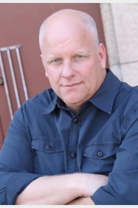 Joe Stapleton个人介绍